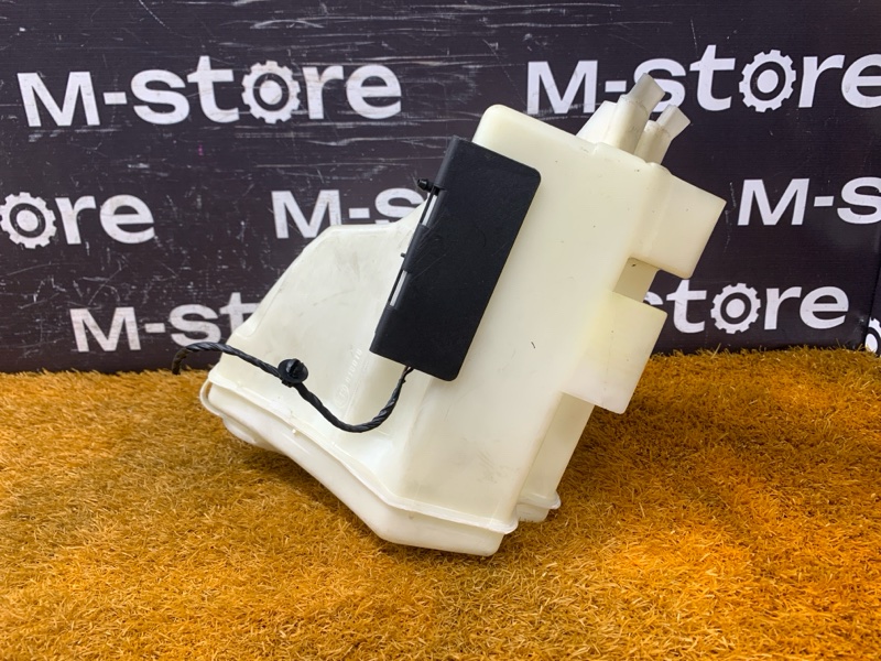 Бачок омывателя, 1000 рублей, Красноярск