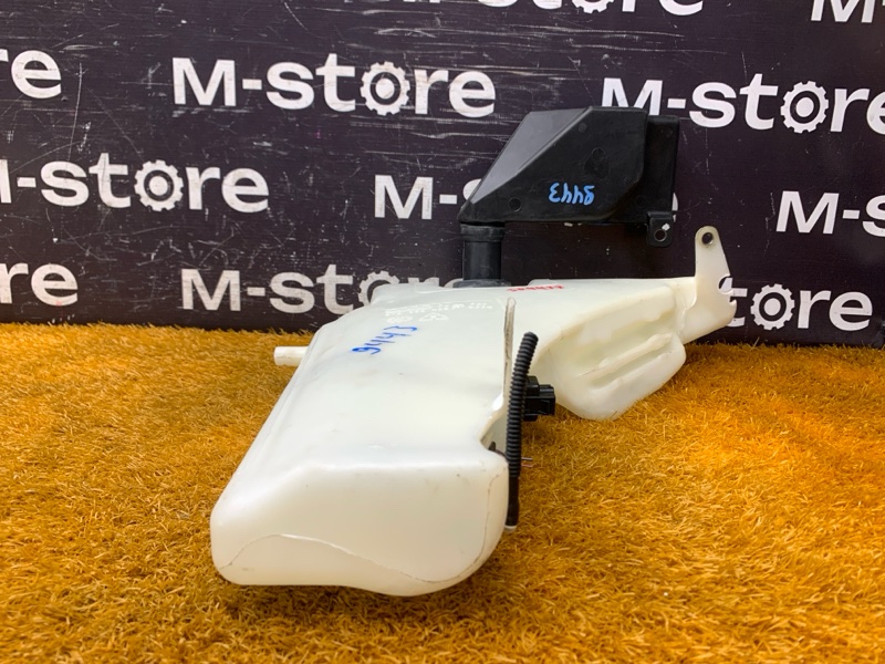 Бачок омывателя, 1000 рублей, Красноярск