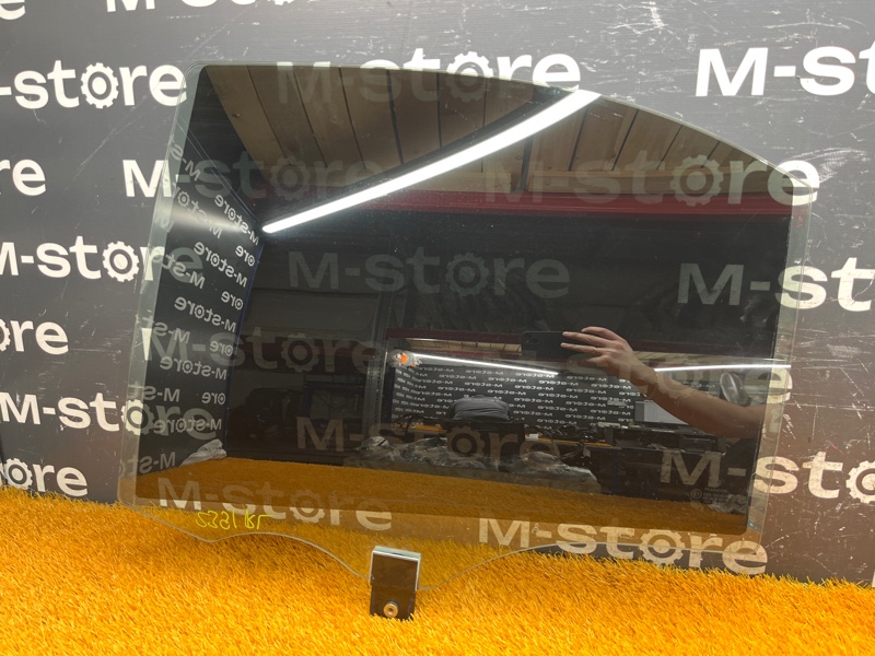 Стекло боковое, 4000 рублей, Красноярск