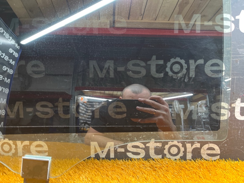 Стекло боковое, 4000 рублей, Красноярск