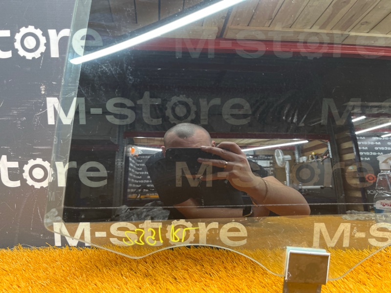 Стекло боковое, 4000 рублей, Красноярск