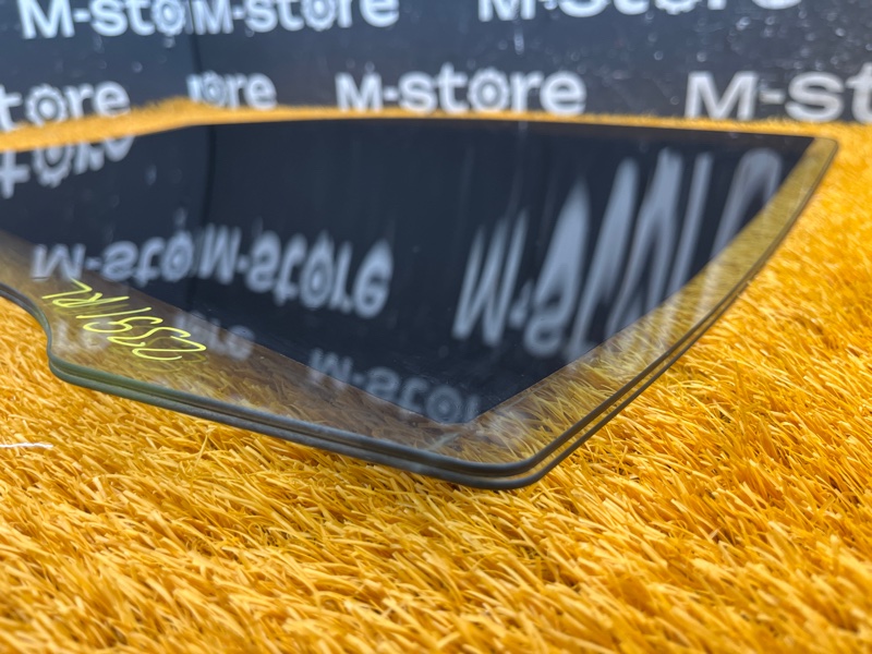 Стекло боковое, 4000 рублей, Красноярск