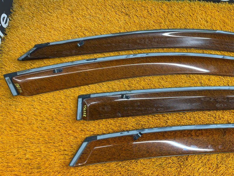 ветровики комплект, 2000 рублей, Красноярск