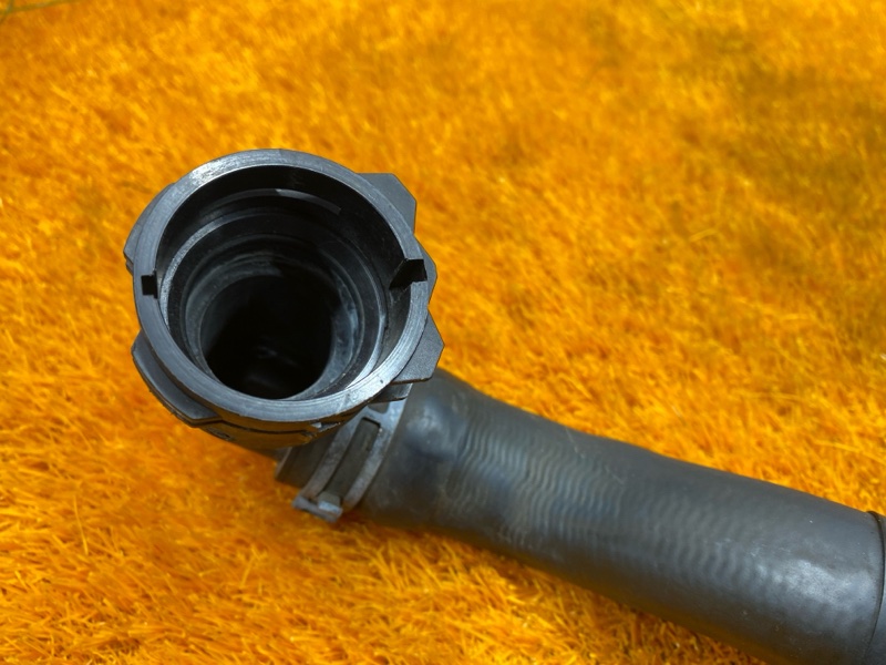 Патрубок системы охлаждения, 2400 рублей, Красноярск