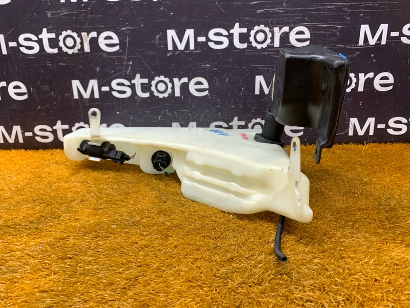 Бачок омывателя, 1000 рублей, Красноярск