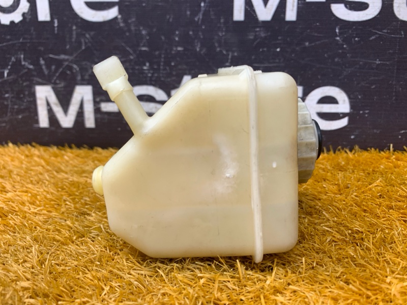 Бачок главного тормозного цилиндра, 500 рублей, Красноярск