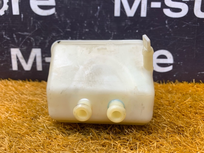 Бачок главного тормозного цилиндра, 500 рублей, Красноярск