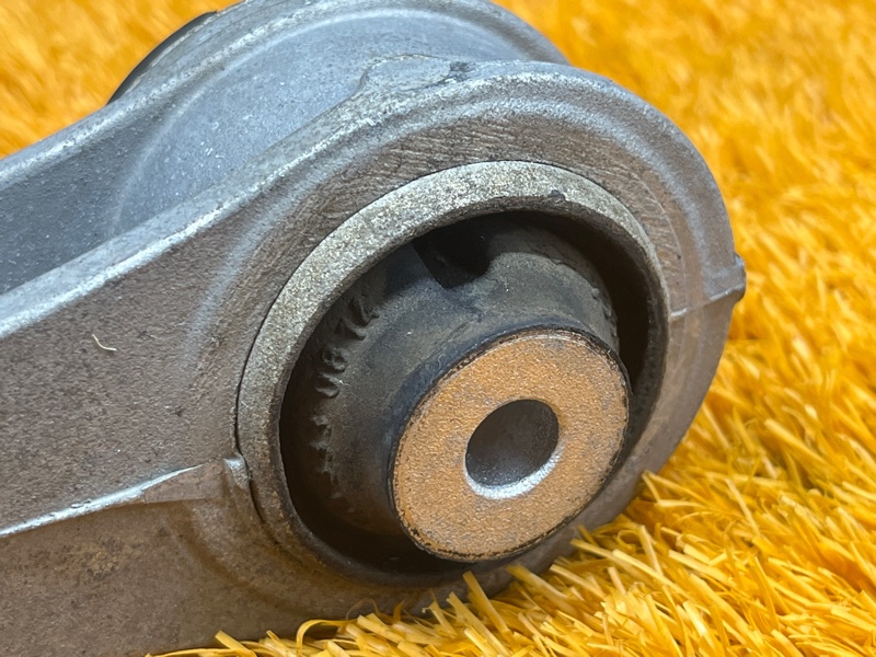 Рычаг подвески верхний, 2000 рублей, Красноярск