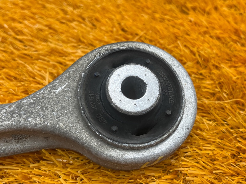 Рычаг подвески верхний, 1500 рублей, Красноярск