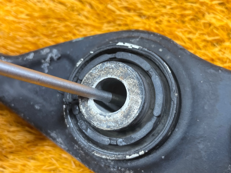 Рычаг подвески нижний, 2500 рублей, Красноярск