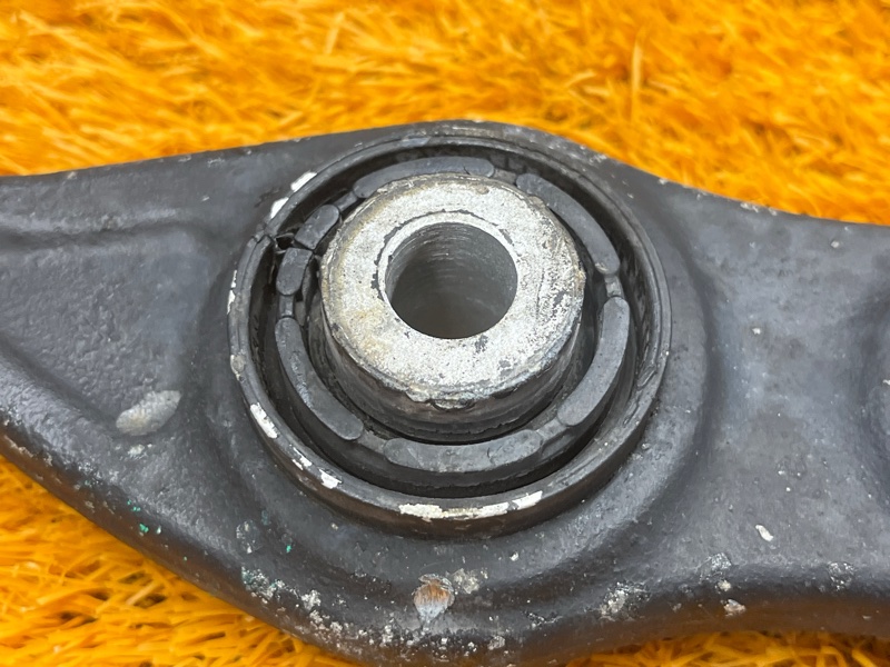 Рычаг подвески нижний, 2500 рублей, Красноярск