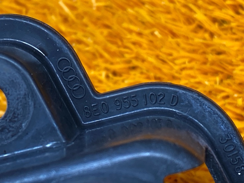 Форсунка омывателя фары, 1000 рублей, Красноярск