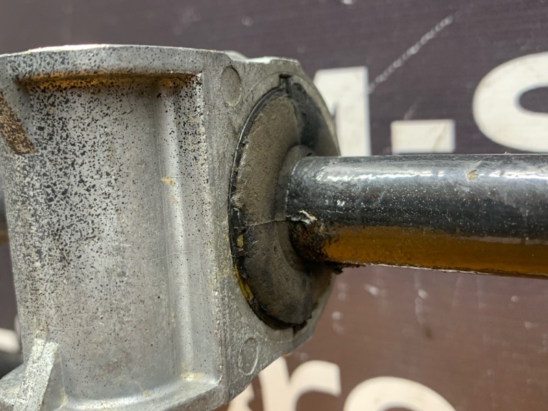 стабилизатор, 900 рублей, Красноярск