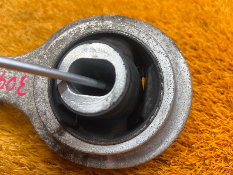 Рычаг подвески нижний, 2300 рублей, Красноярск