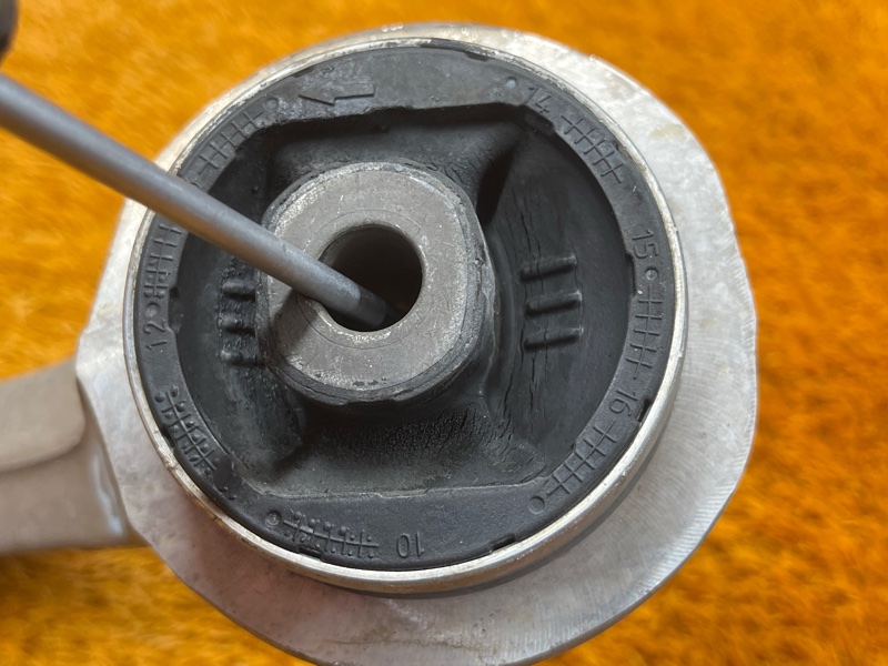 Рычаг подвески нижний, 2000 рублей, Красноярск