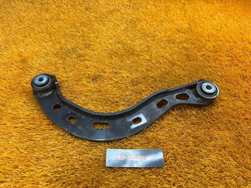 Рычаг подвески верхний, 1500 рублей, Красноярск