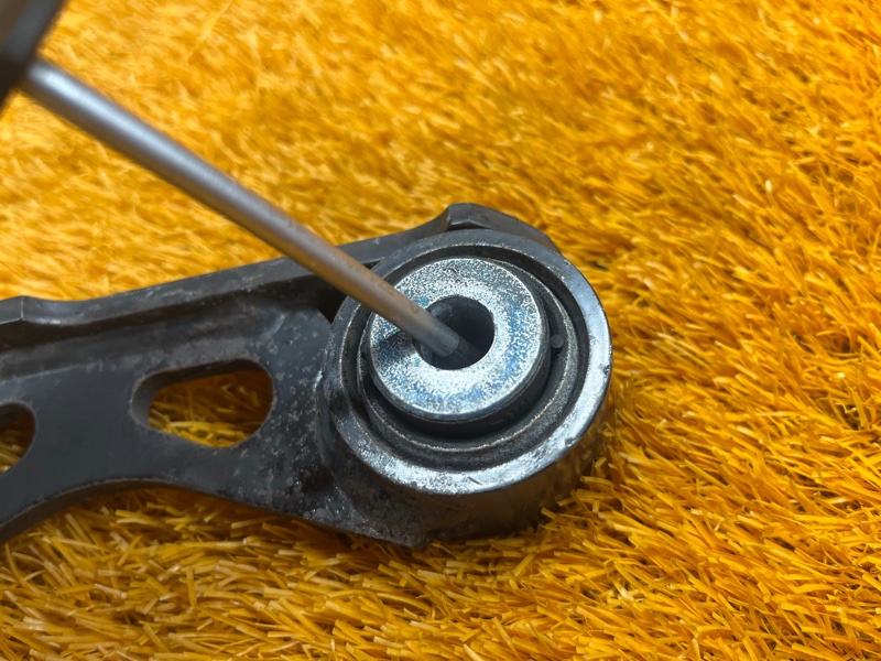 Рычаг подвески верхний, 1500 рублей, Красноярск