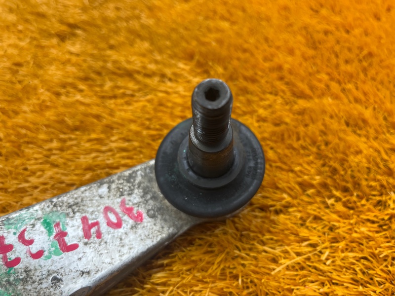 Рычаг подвески нижний, 1000 рублей, Красноярск