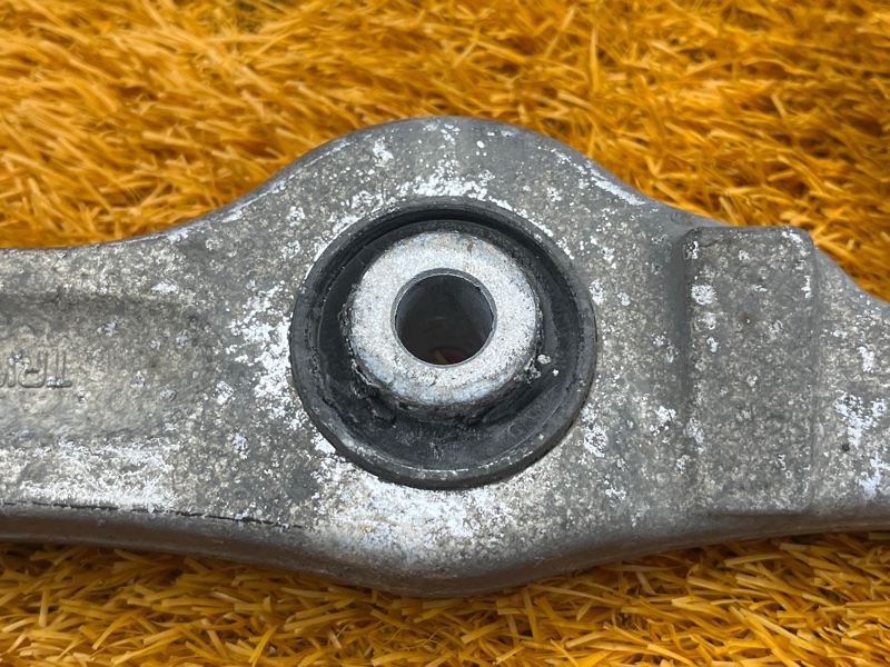 Рычаг подвески нижний, 1300 рублей, Красноярск