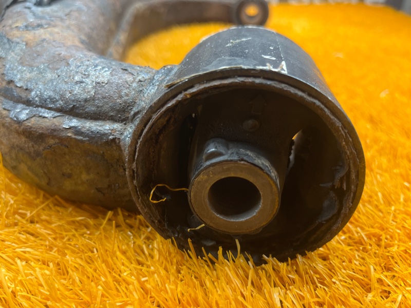 Рычаг подвески нижний, 2000 рублей, Красноярск