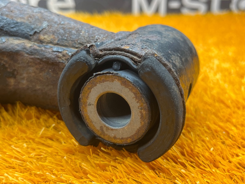 Рычаг подвески нижний, 2000 рублей, Красноярск