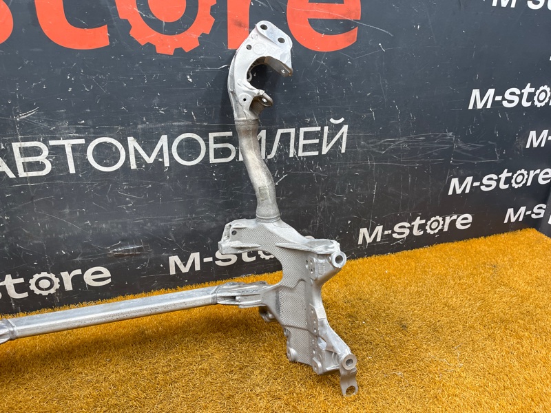 Балка поперечная (подрамник), 3500 рублей, Красноярск