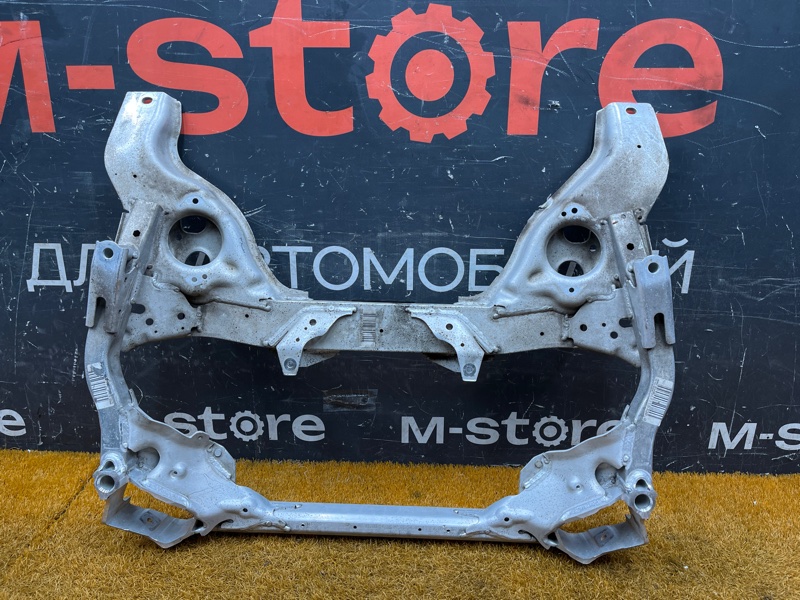 Балка поперечная (подрамник), 2000 рублей, Красноярск