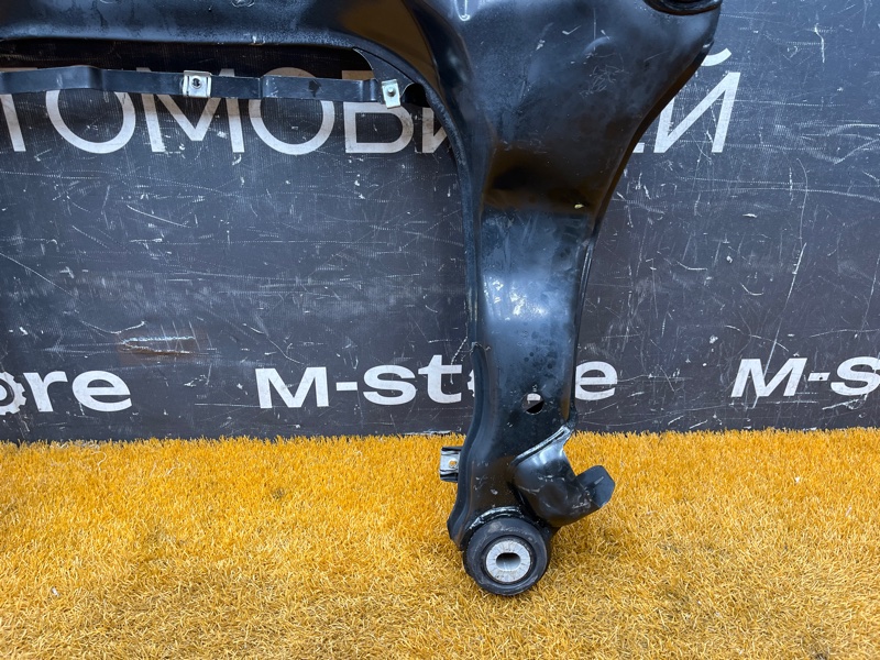 Балка поперечная (подрамник), 4000 рублей, Красноярск