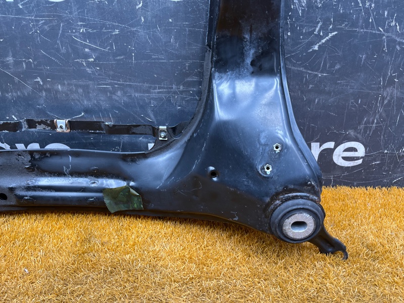 Балка поперечная (подрамник), 4000 рублей, Красноярск