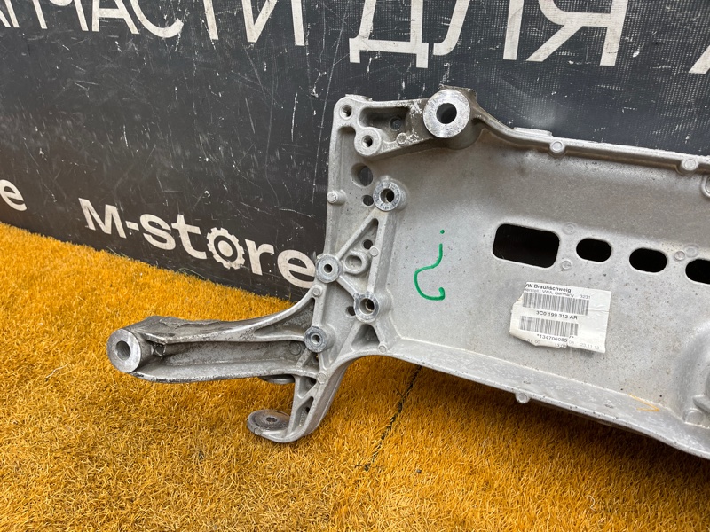 Балка поперечная (подрамник), 3000 рублей, Красноярск