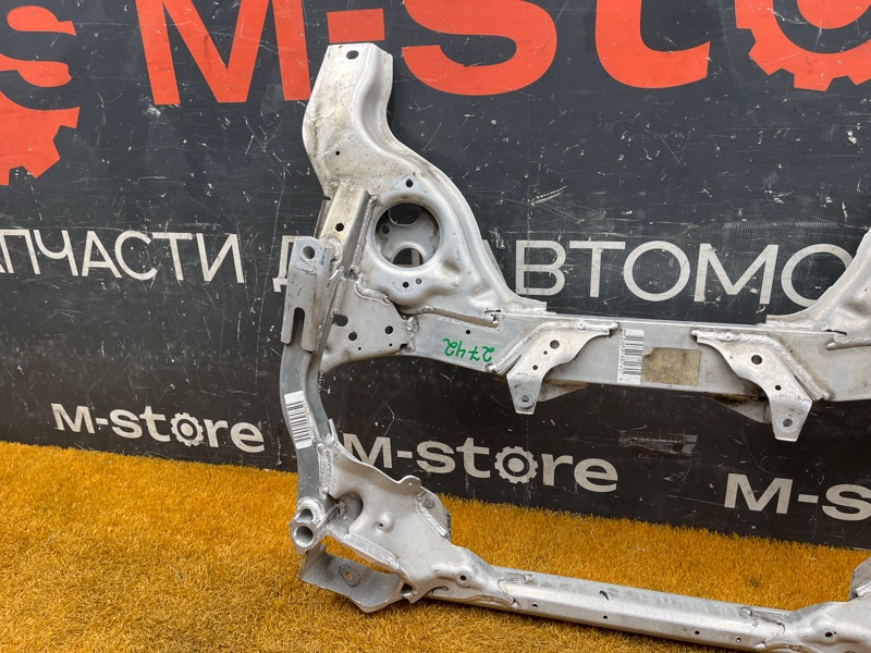 Балка поперечная (подрамник), 2000 рублей, Красноярск