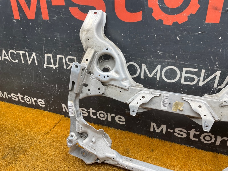 Балка поперечная (подрамник), 2000 рублей, Красноярск