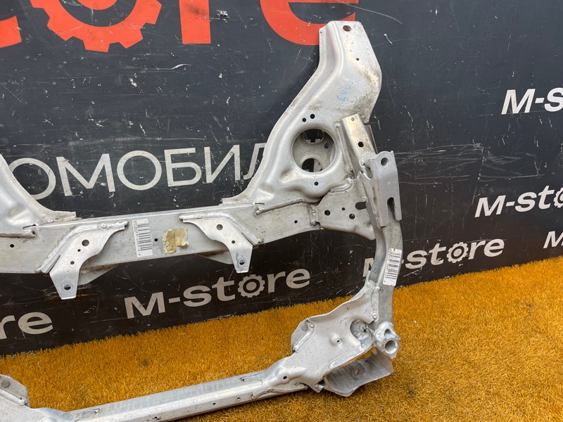 Балка поперечная (подрамник), 2000 рублей, Красноярск