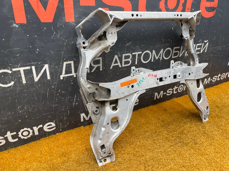 Балка поперечная (подрамник), 2000 рублей, Красноярск