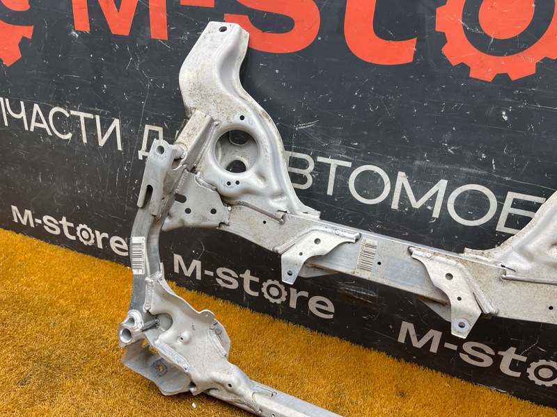 Балка поперечная (подрамник), 2000 рублей, Красноярск