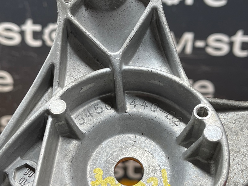 кронштейн редуктора, 1000 рублей, Красноярск