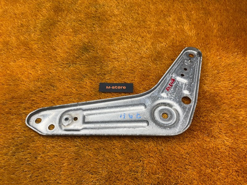 Кронштейн балки, 300 рублей, Красноярск