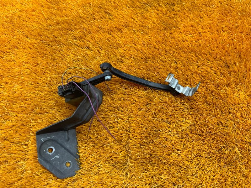 Датчик высоты дорожного просвета, 4000 рублей, Красноярск