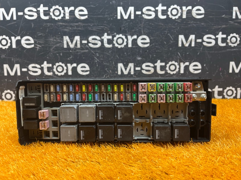 блок предохранителей, 2000 рублей, Красноярск