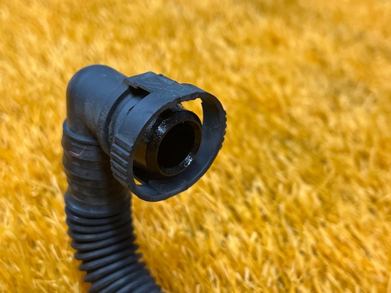 Патрубок картерных газов, 2200 рублей, Красноярск