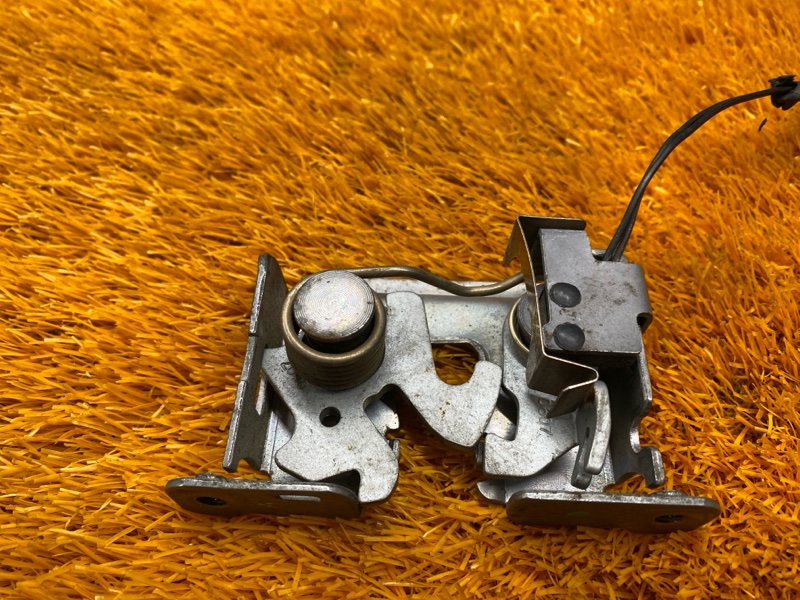 замок капота, 1000 рублей, Красноярск