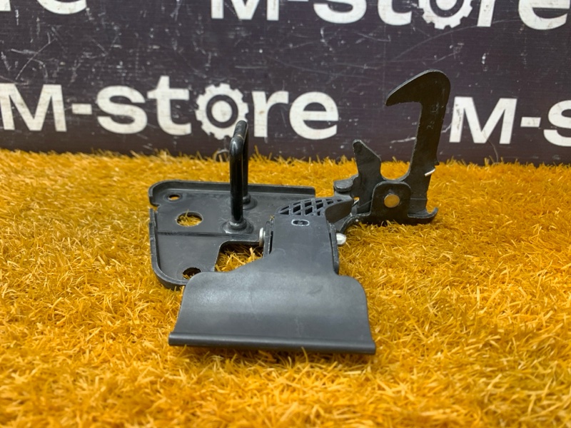 замок капота, 500 рублей, Красноярск