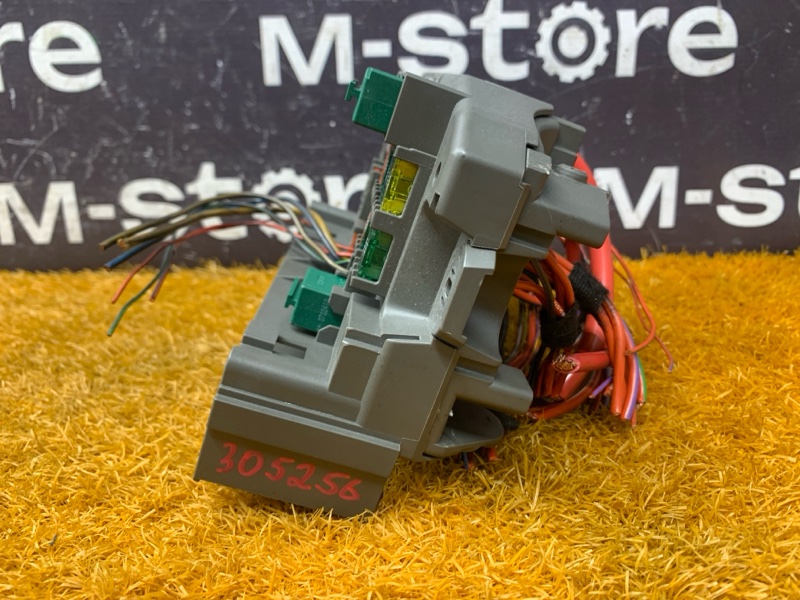 блок предохранителей, 1500 рублей, Красноярск