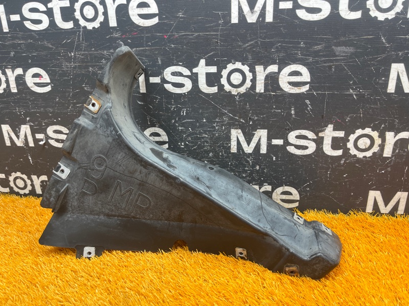 подкрылок, 2000 рублей, Красноярск