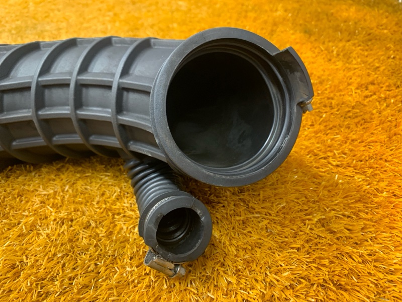 патрубок воздушного фильтра, 2600 рублей, Красноярск