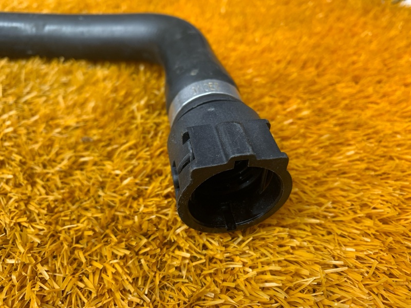 Патрубок системы охлаждения, 900 рублей, Красноярск