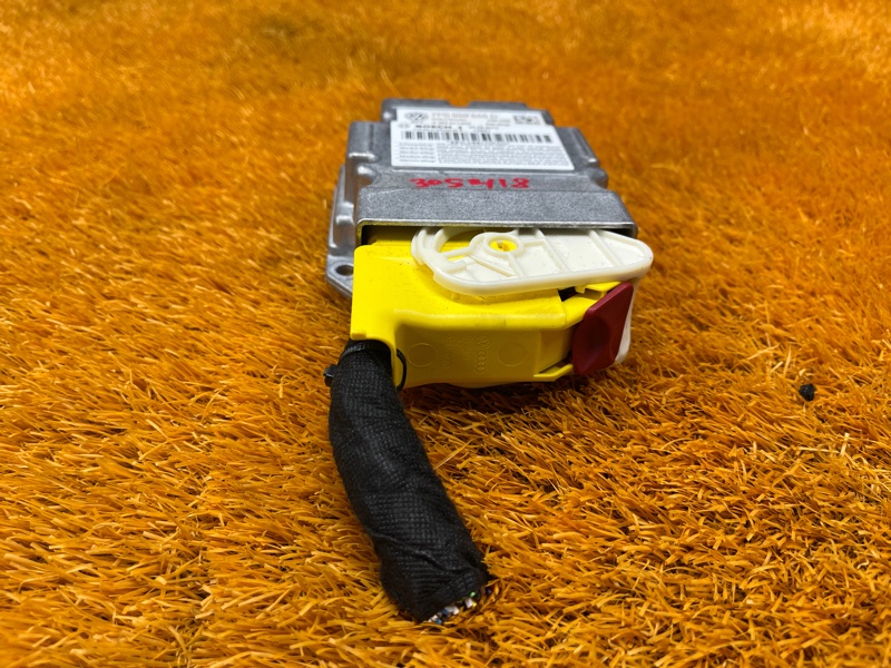 Блок управления Airbag, 2000 рублей, Красноярск