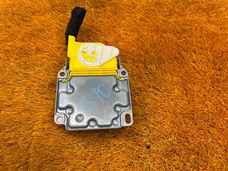 Блок управления Airbag, 2000 рублей, Красноярск