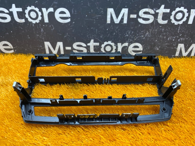 Накладка центральной консоли, 500 рублей, Красноярск