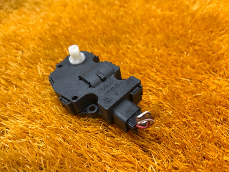 привод заслонки отопителя, 200 рублей, Красноярск